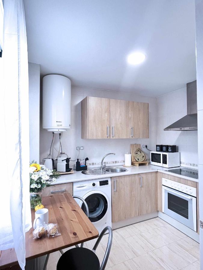 La Pereta Immaculate Quiet House Free Parking Apartment Малага Екстериор снимка