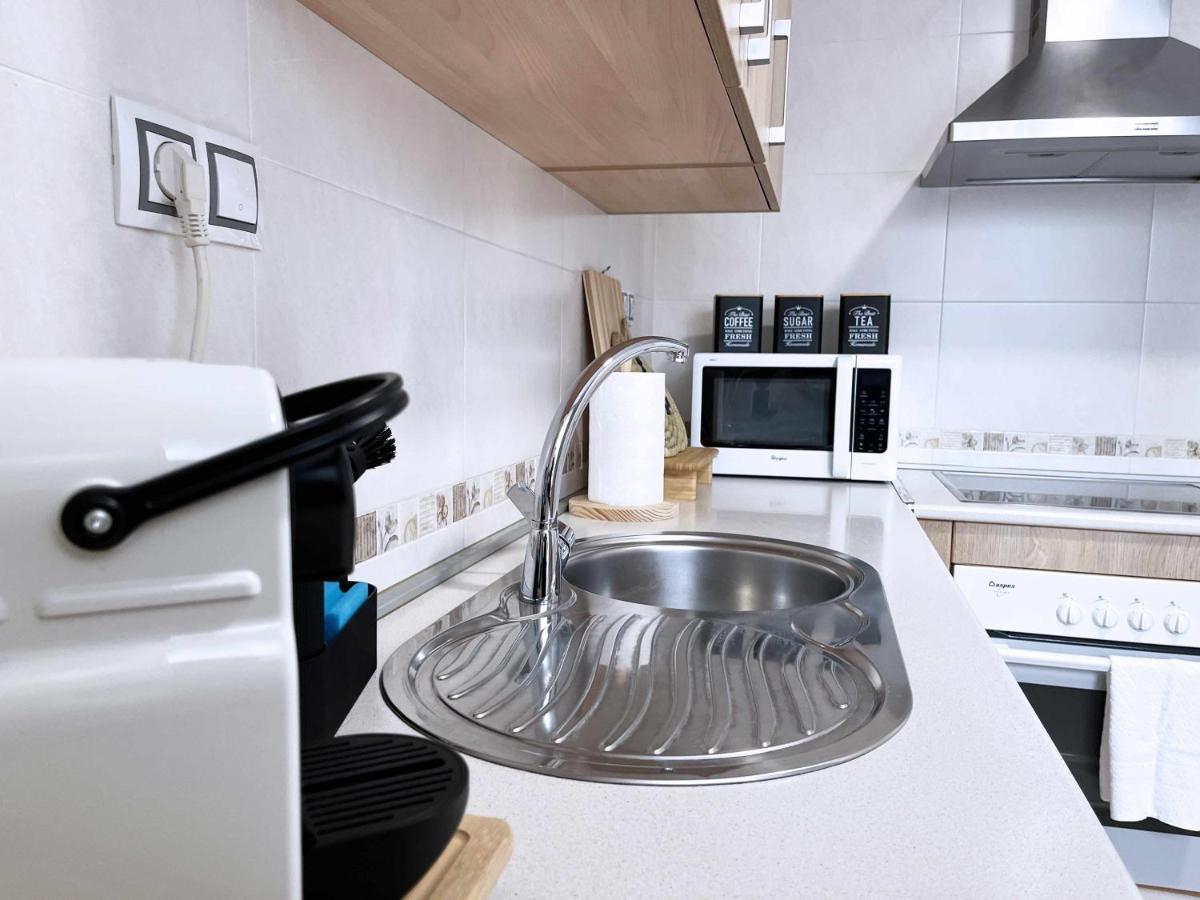 La Pereta Immaculate Quiet House Free Parking Apartment Малага Екстериор снимка